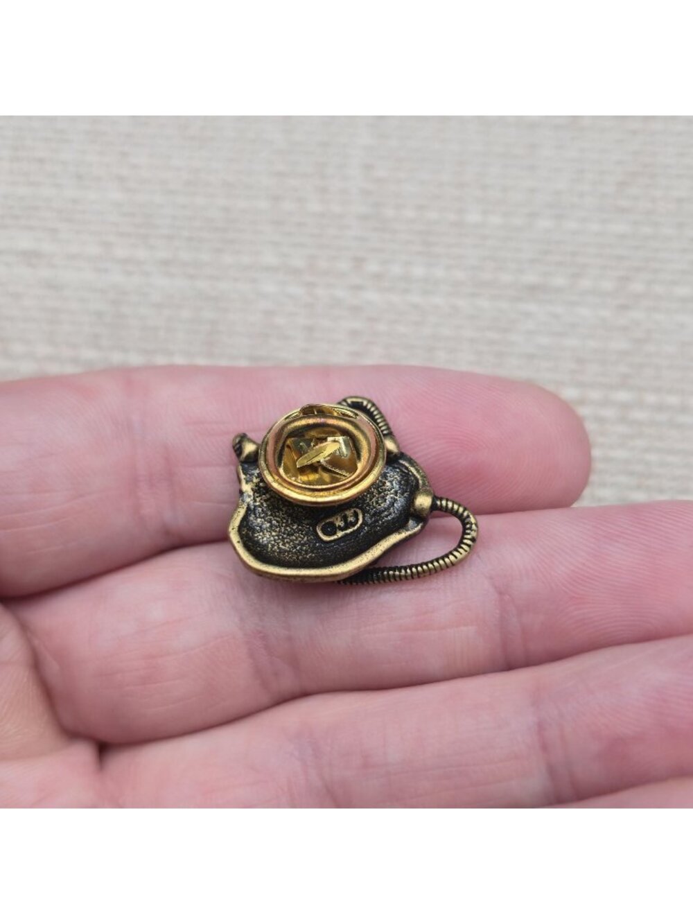 Vintage Brass Gold Tone Purse Handbag Floral Details Lapel Pin A8212 - Picture 4 of 6